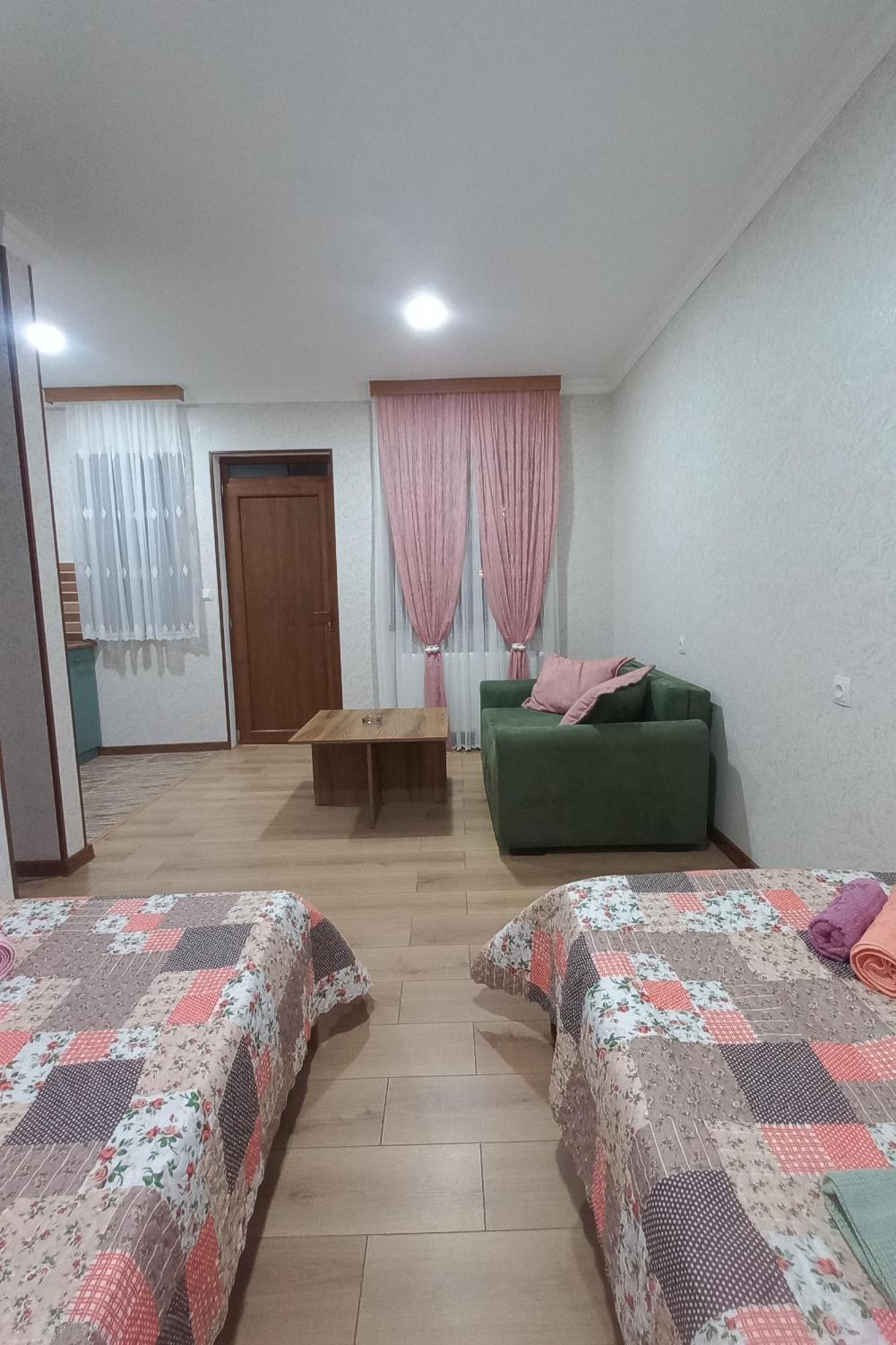 Guest House Borjomula Borjomi Quarto foto